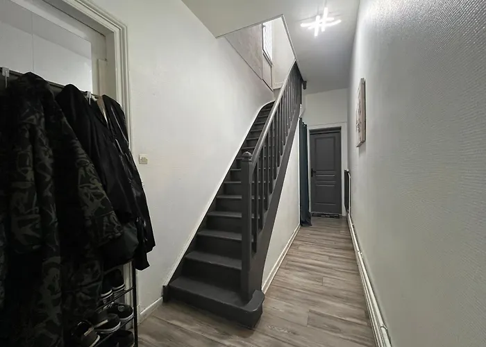 Holiday home Maison Familiale A 10 Minutes De La De Malo